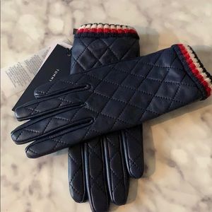 BNWT Tommy Hilfiger leather gloves S/M